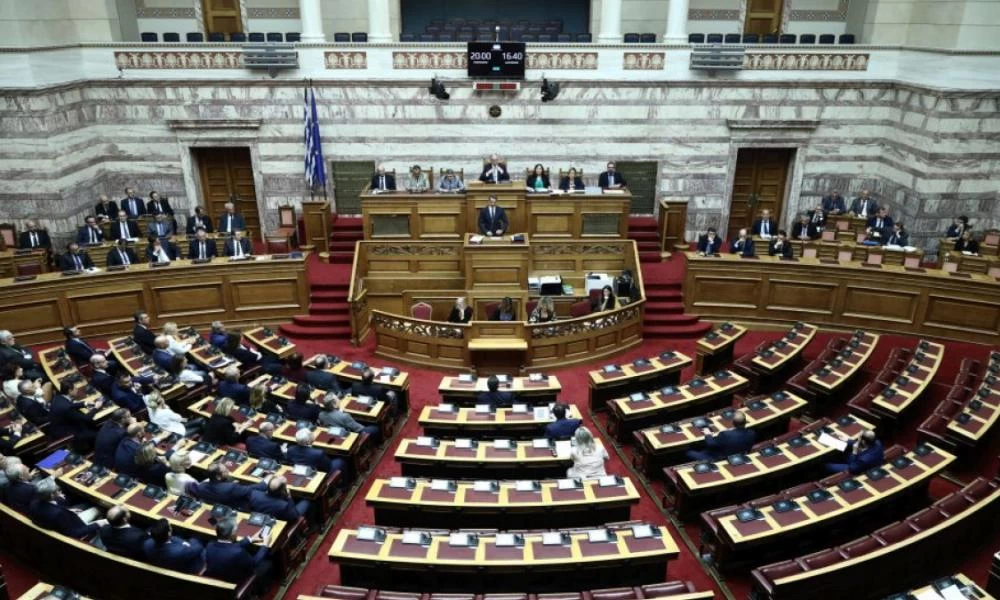 Η ΝΔ ''ξέπλυνε'' το ξεπούλημα της Μακεδονίας από τον ΣΥΡΙΖΑ - Απορρίφθηκε με 207 ''όχι'' η άρση ασυλίας Τσίπρα - Κατρούγκαλου